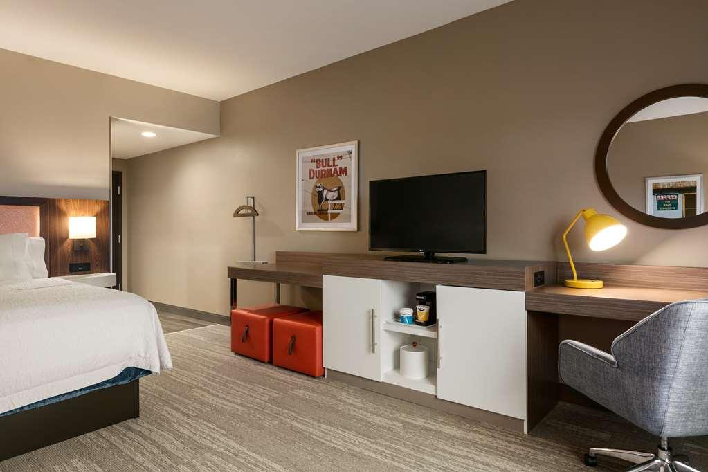 Hampton Inn Kernersville Room photo